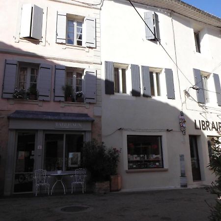 Le Pigeonnier Apartment Malaucène Екстериор снимка