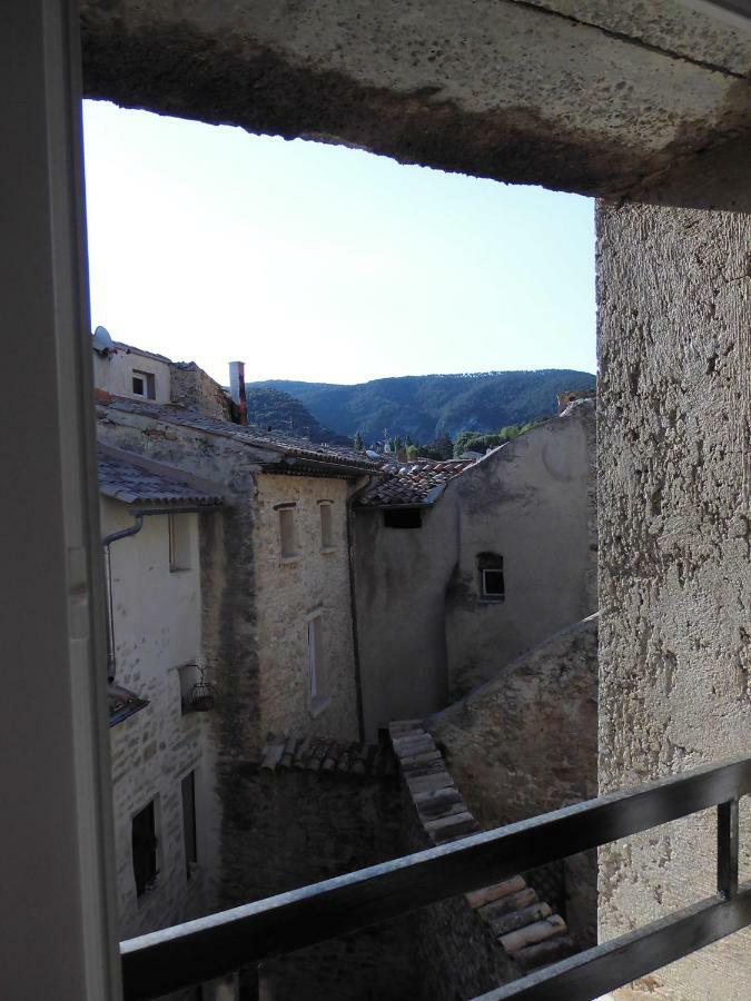 Le Pigeonnier Apartment Malaucène Екстериор снимка
