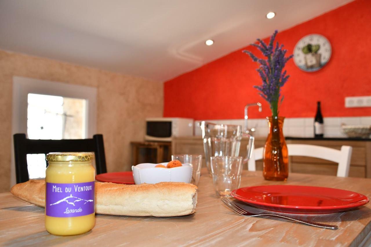 Le Pigeonnier Apartment Malaucène Екстериор снимка