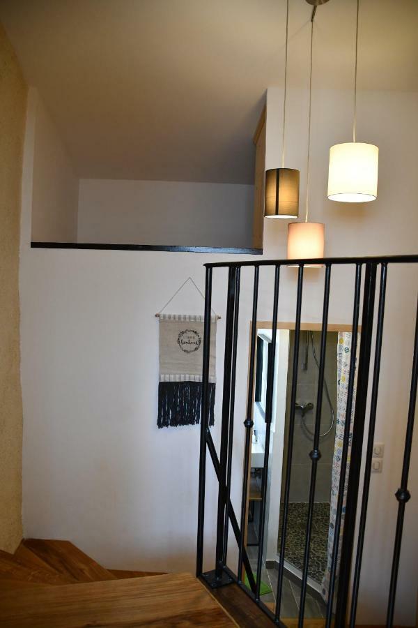 Le Pigeonnier Apartment Malaucène Екстериор снимка