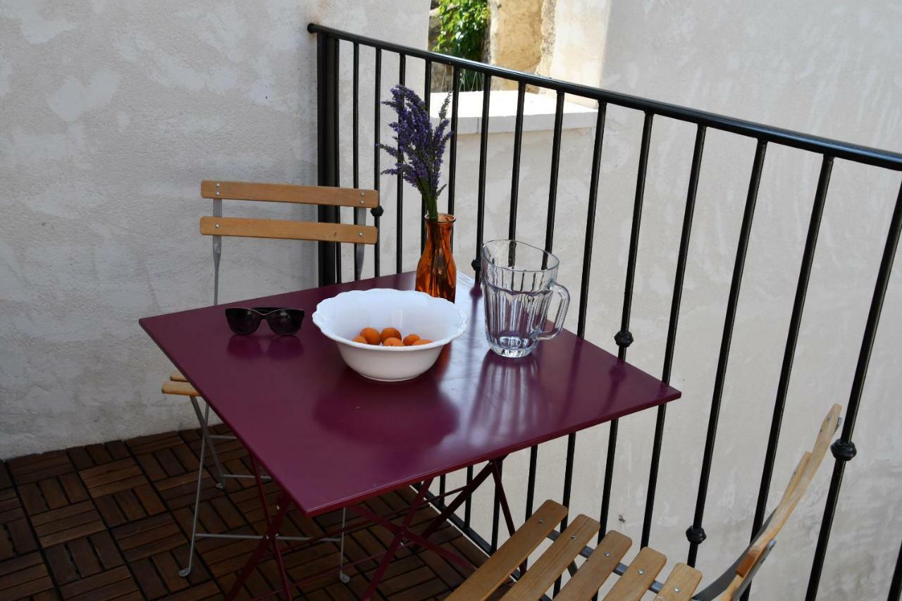 Le Pigeonnier Apartment Malaucène Екстериор снимка