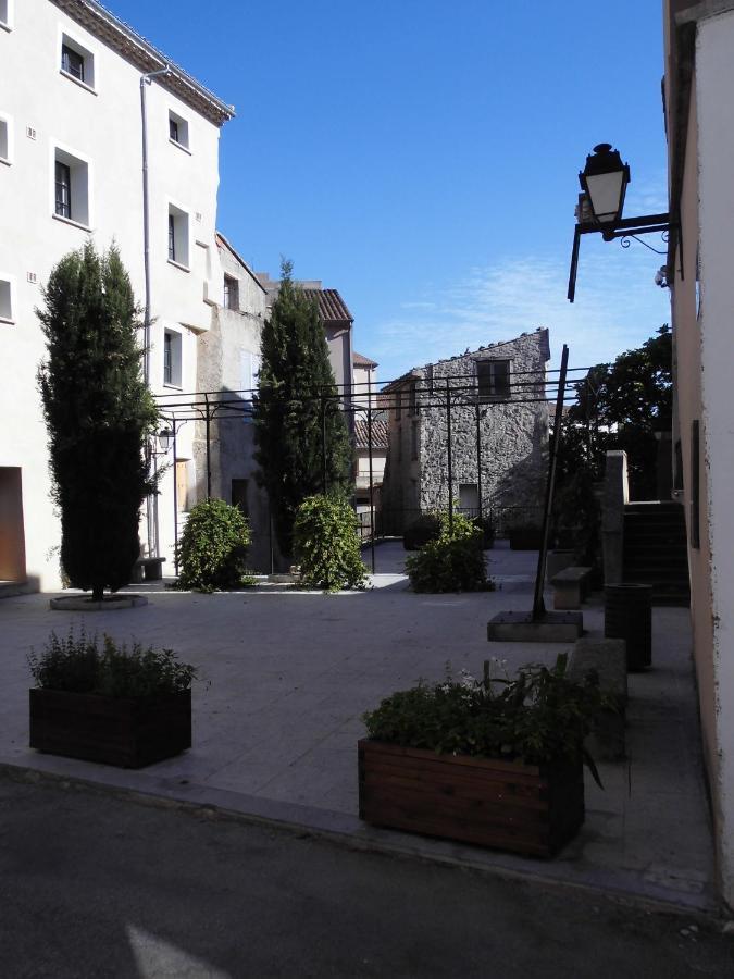 Le Pigeonnier Apartment Malaucène Екстериор снимка